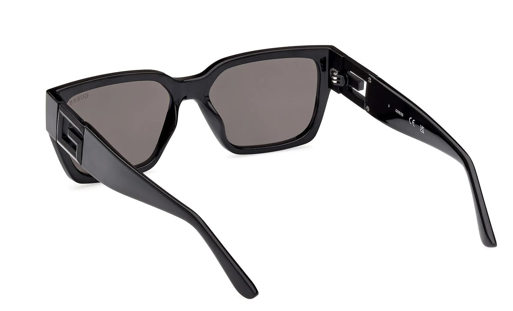 Guess GU7916 01A