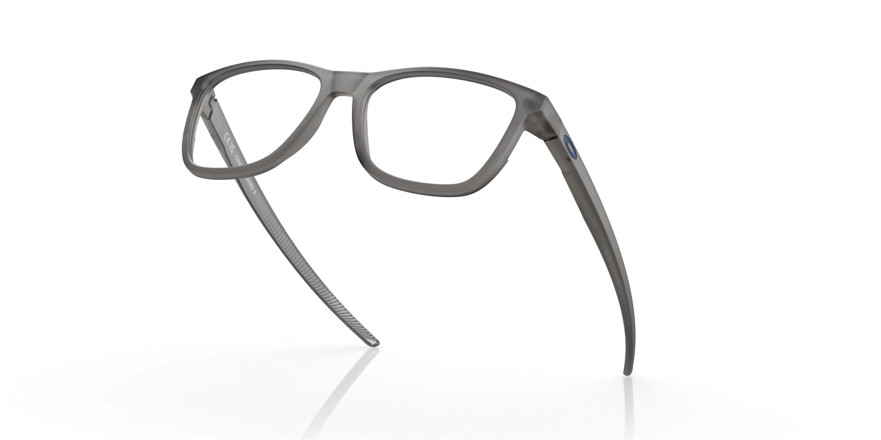 Oakley Centerboard (Low Bridge Fit)