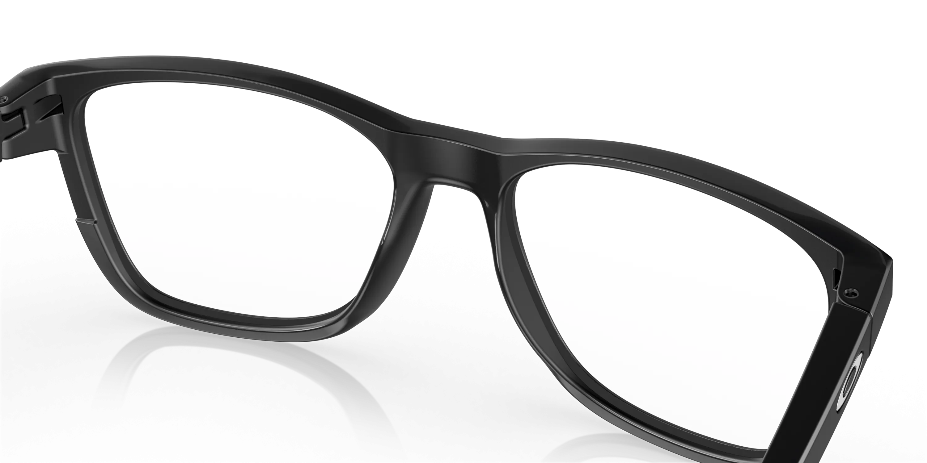 Oakley Centerboard (Low Bridge Fit)
