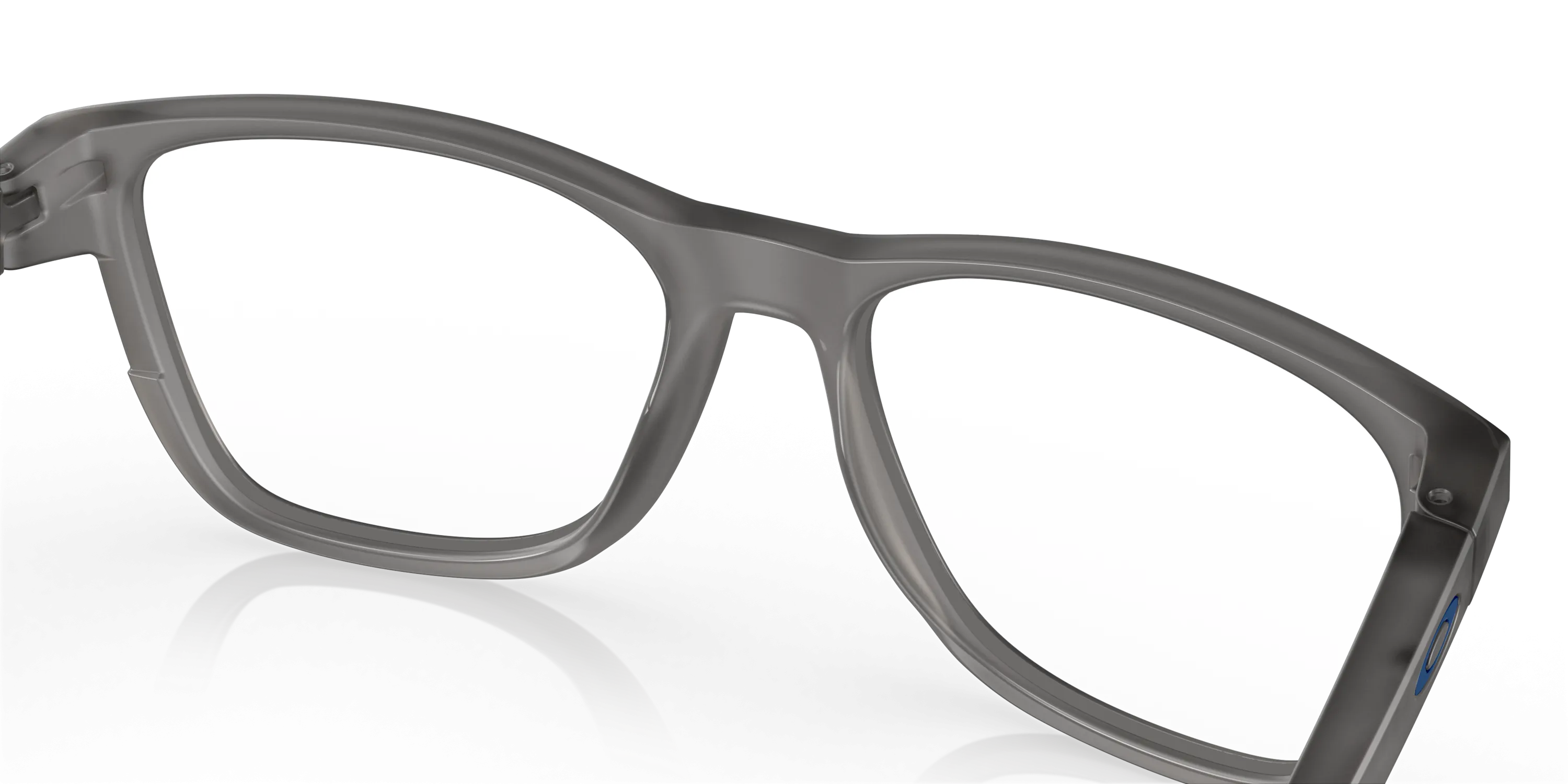 Oakley Centerboard (Low Bridge Fit)